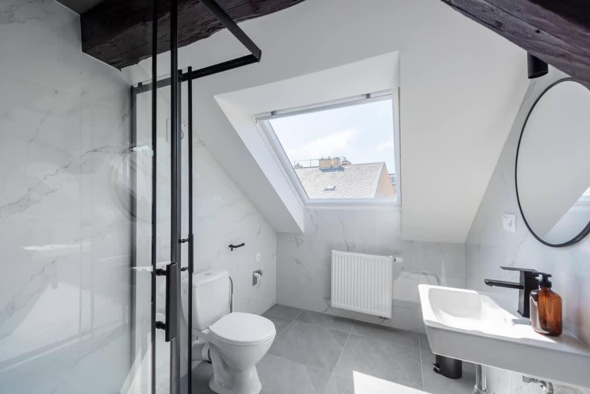 Zen & Stylish Attic Appartamento Praga